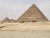 piramidemenkaura18.jpg (29145 bytes)