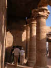 viajeegipto_findeaño2005_077.jpg (38528 bytes)
