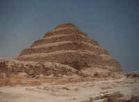 djeser_saqqara09.jpg (34140 bytes)